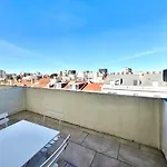 Out Saldanha Лиссабон