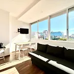 Out Saldanha Апартаменты Лиссабон